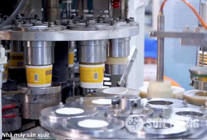 Quy trình sản xuất tô giấy HIỆN ĐẠI – VỆ SINH 1 nha may san xuat to giay