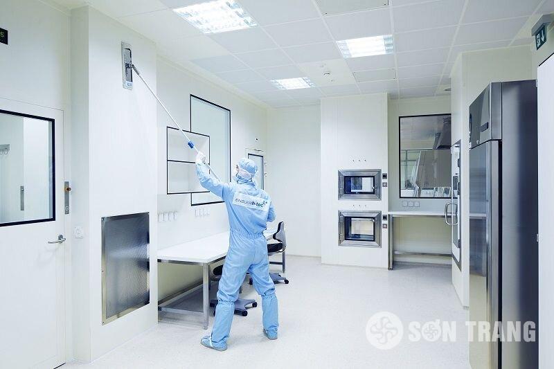 Trang thiết bị phòng sạch